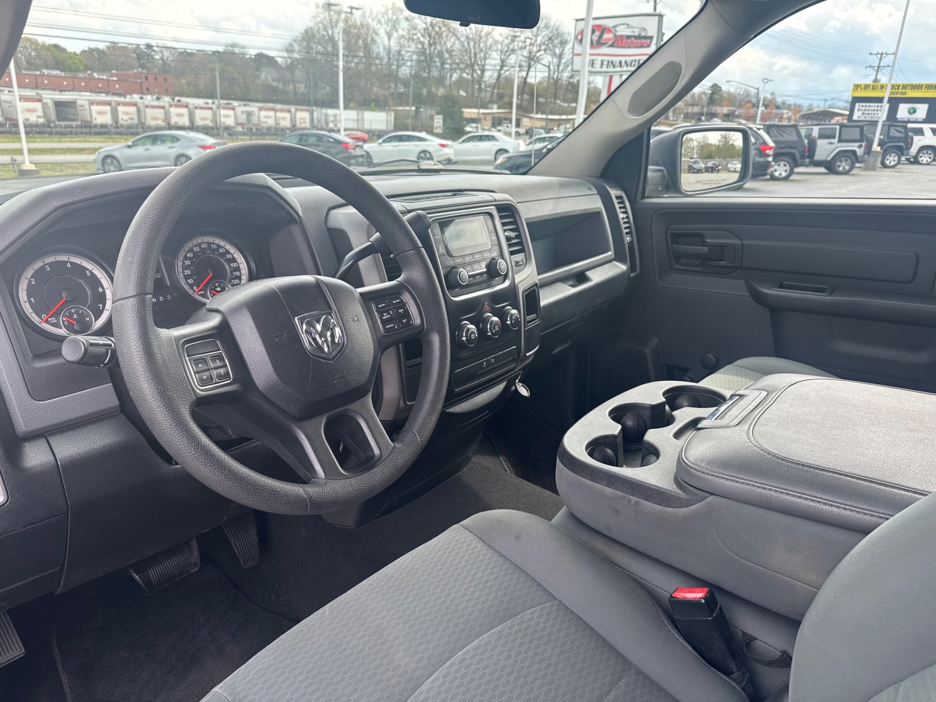 2016 Ram 1500 Tradesman photo 6