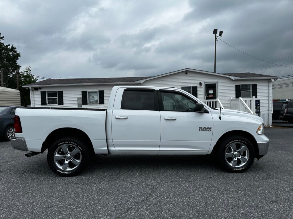 2014 RAM 1500 BIG HORN