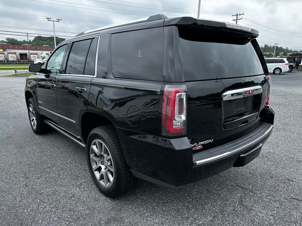 2016 GMC YUKON DENALI