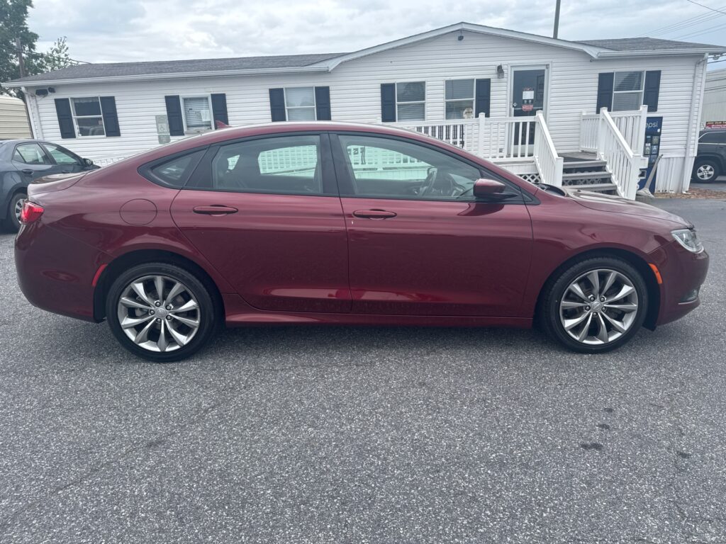2016 CHRYSLER 200 S