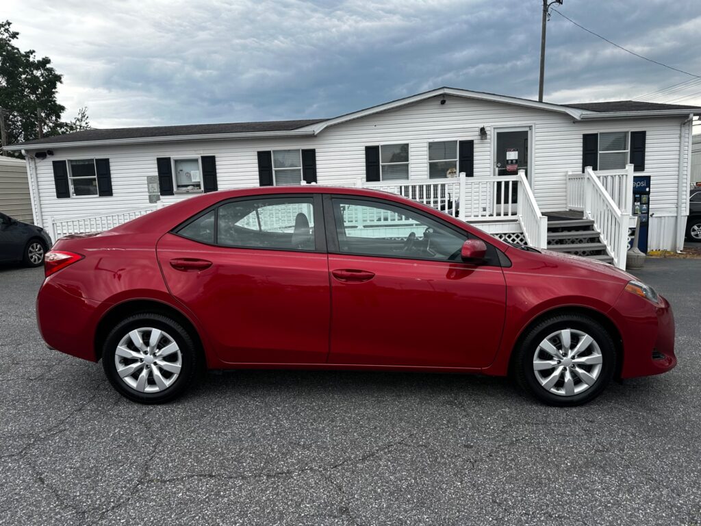2017 TOYOTA COROLLA L