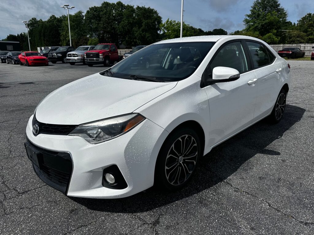 2016 TOYOTA COROLLA S