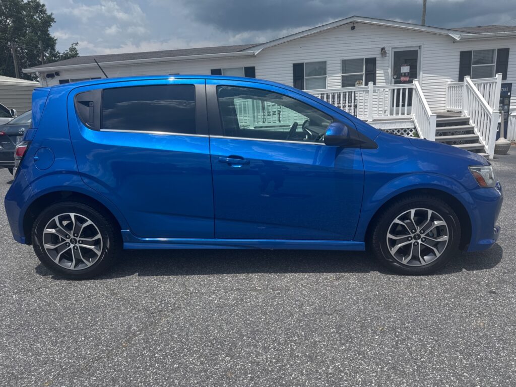 2018 CHEVROLET SONIC LT