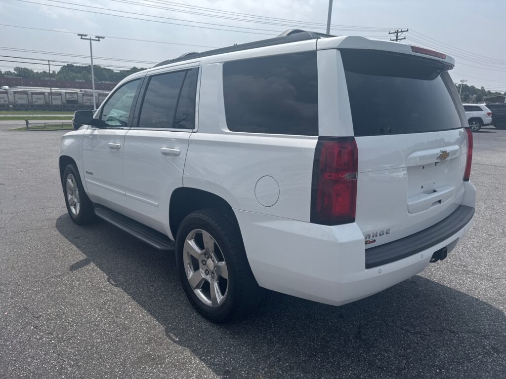 2017 CHEVROLET TAHOE LS