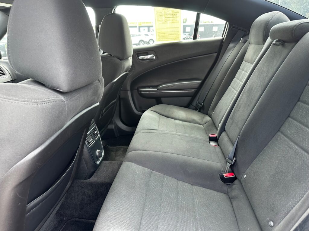 2013 DODGE CHARGER SXT