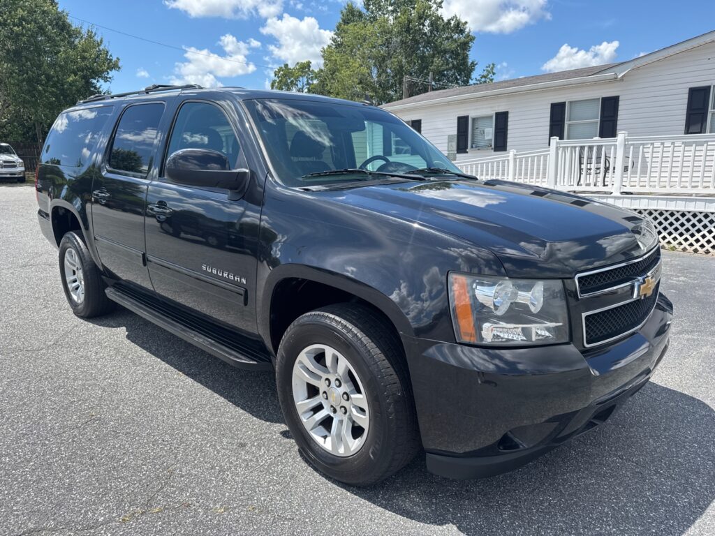 2012 CHEVROLET SUBURBAN LS