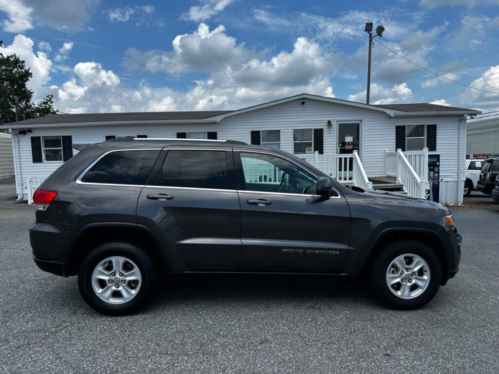 2017 JEEP GRAND CHEROKEE LAREDO
