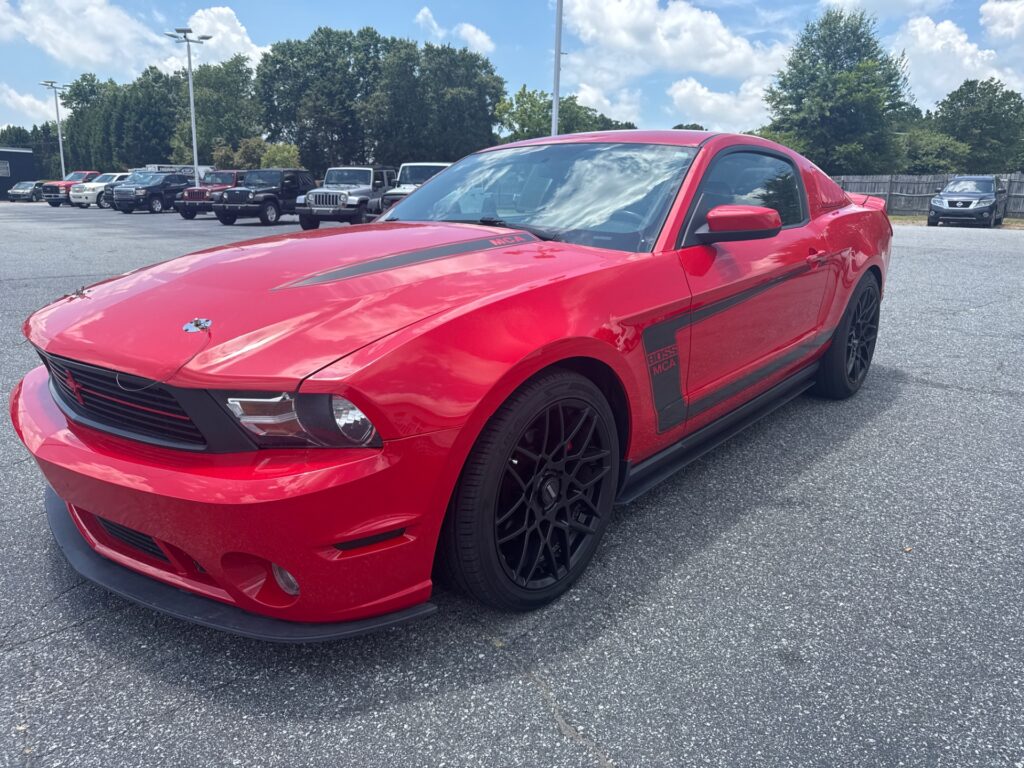 2011 FORD MUSTANG V6