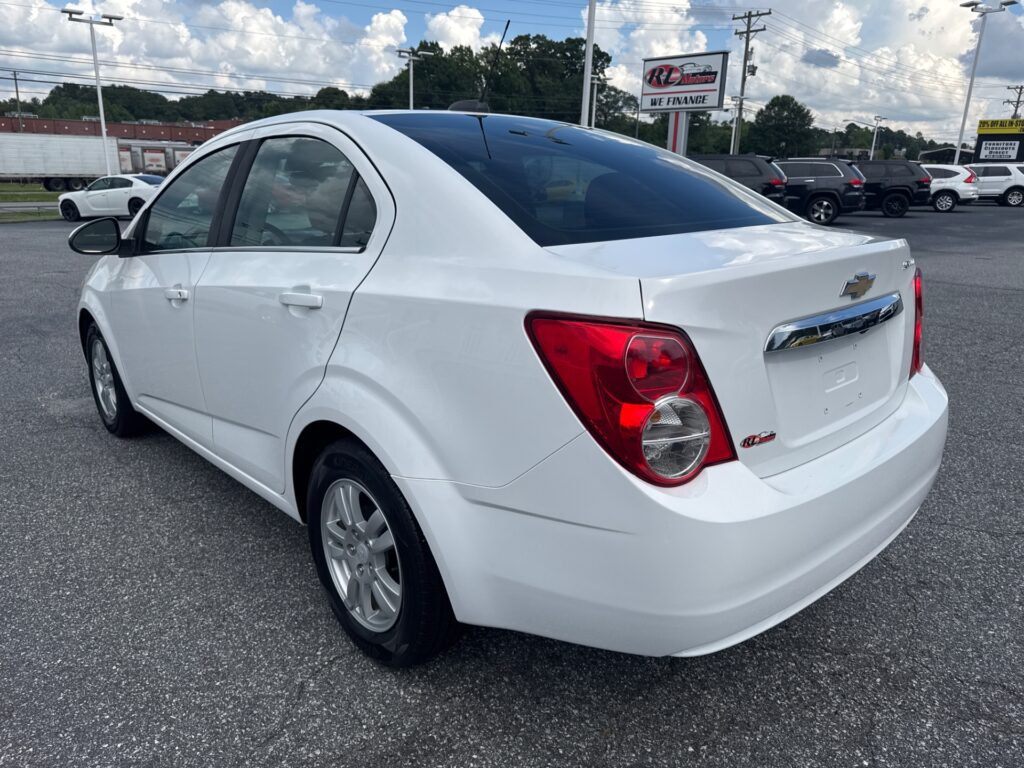 2015 CHEVROLET SONIC LT