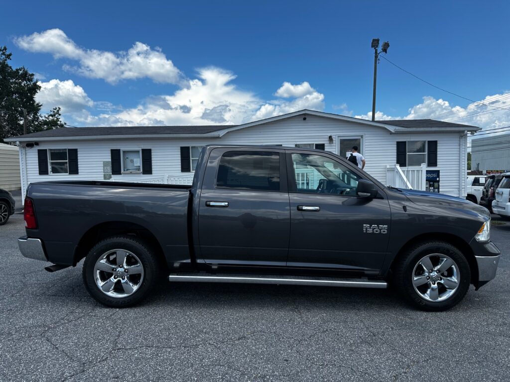 2016 RAM 1500 LONE STAR