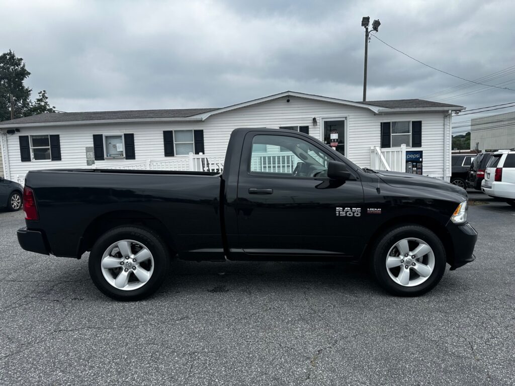 2015 RAM 1500 EXPRESS