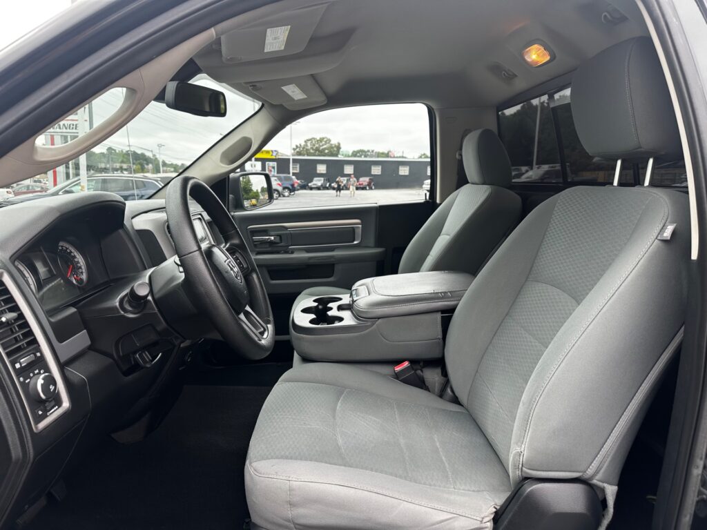 2015 RAM 1500 EXPRESS