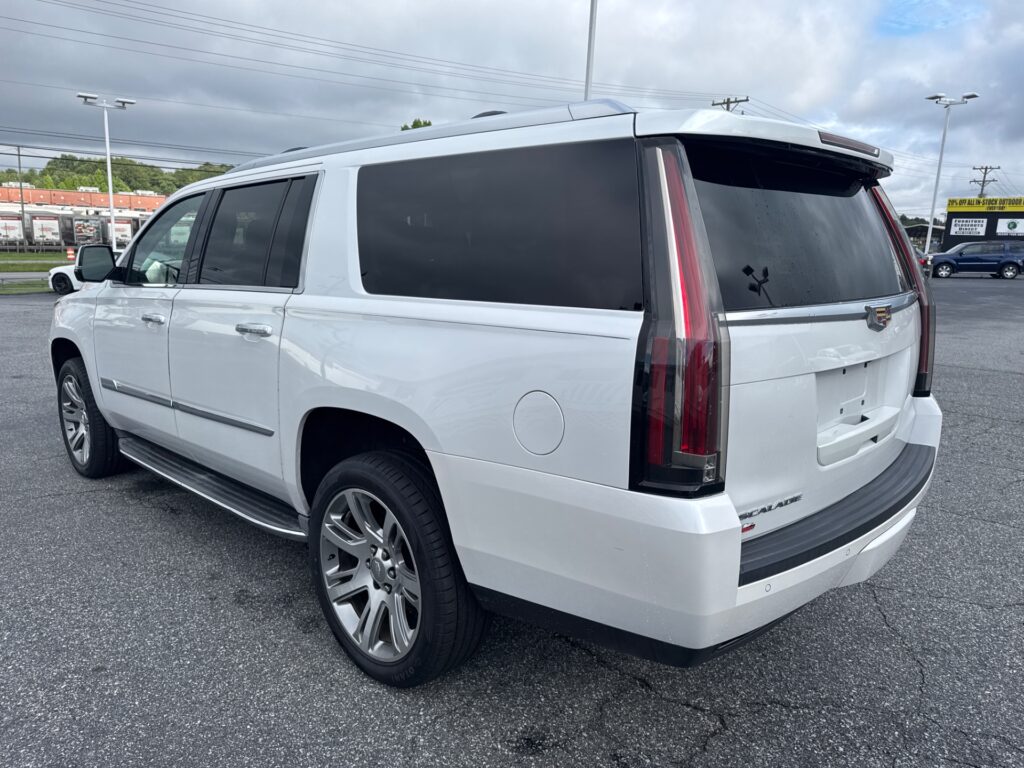 2016 CADILLAC ESCALADE ESV LUXURY COLLECTION