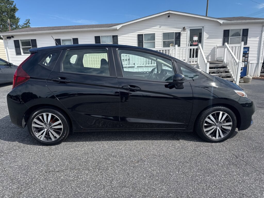 2016 HONDA FIT EX