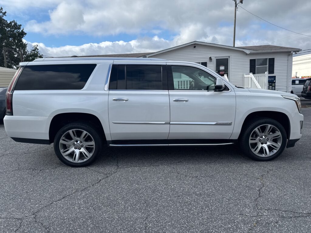 2016 CADILLAC ESCALADE ESV LUXURY COLLECTION