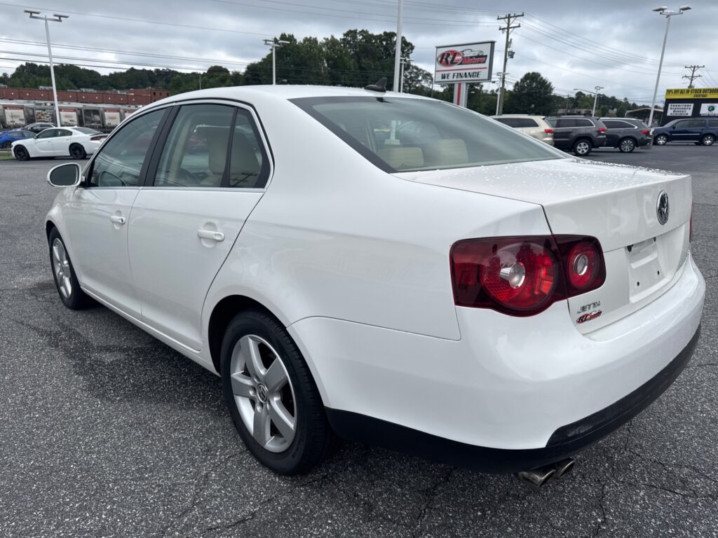 2009 VOLKSWAGEN JETTA SE