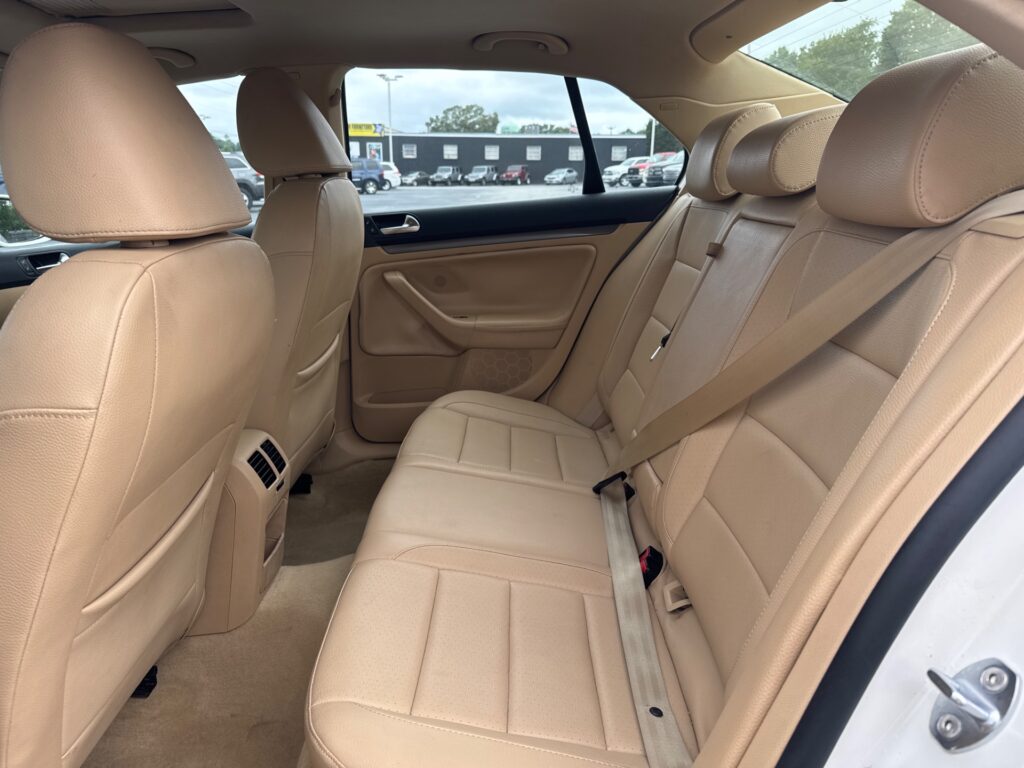 2009 VOLKSWAGEN JETTA SE