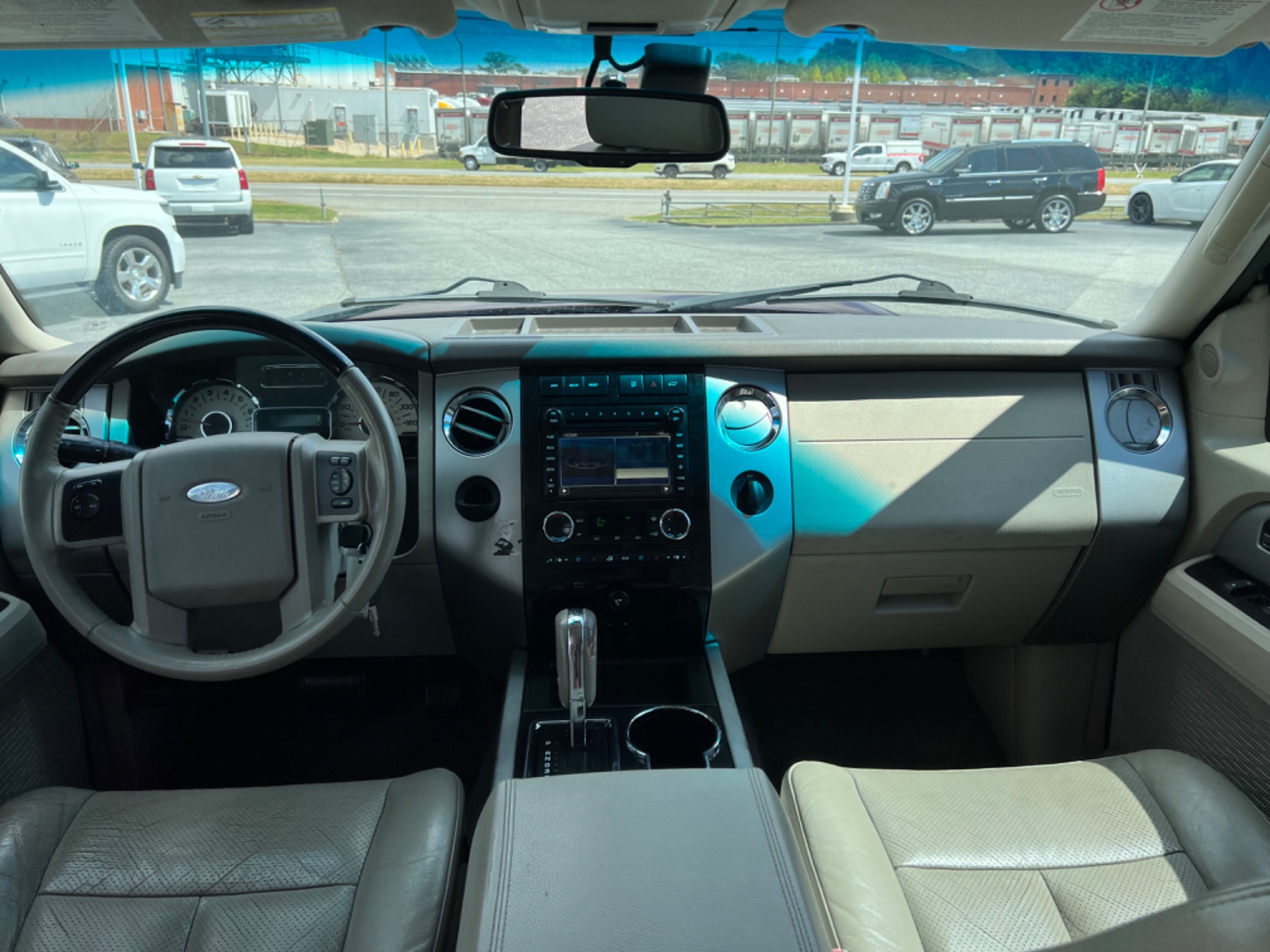2013 Ford Expedition Limited photo 5