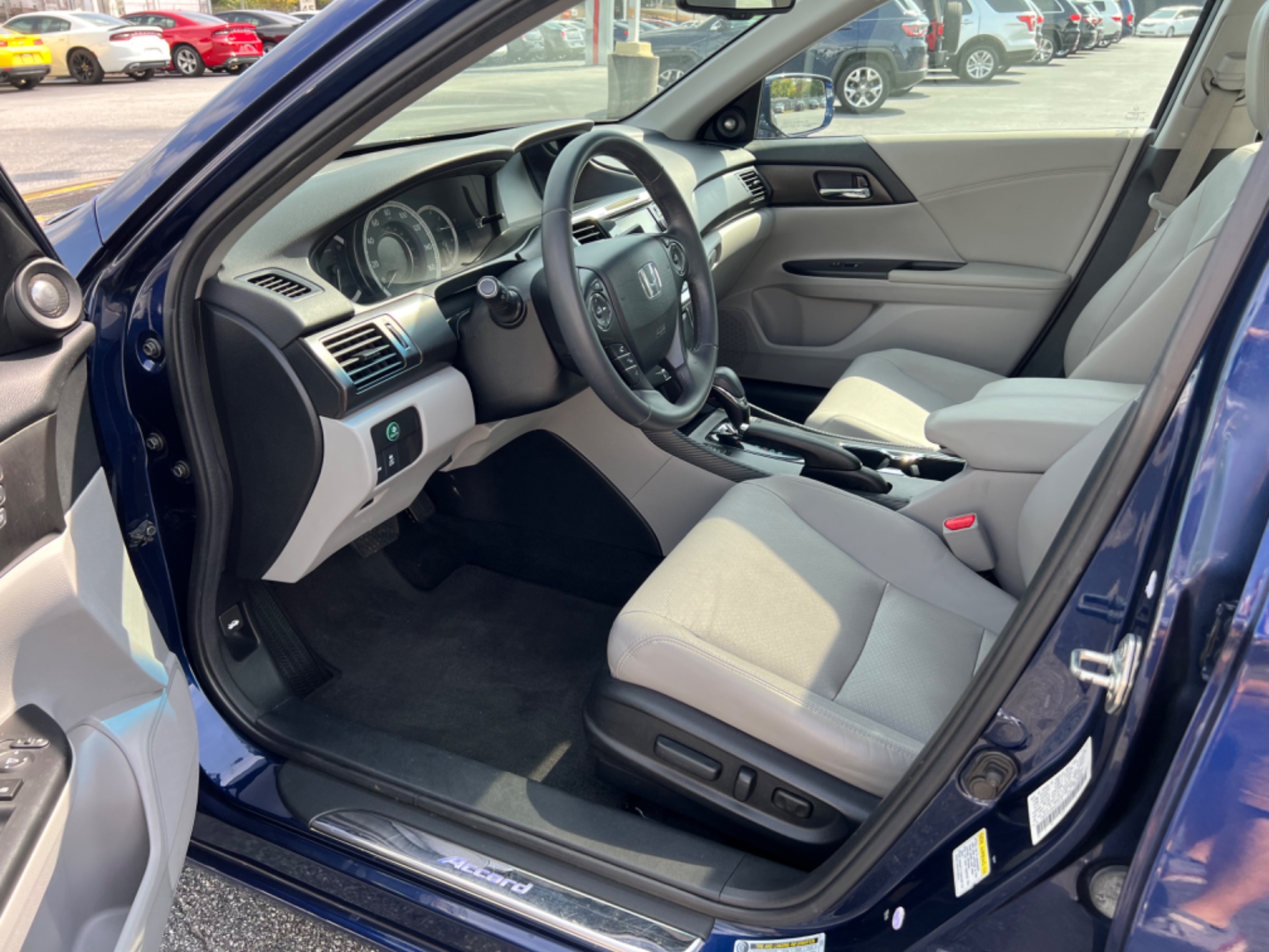 2013 Honda Accord EX-L photo 6