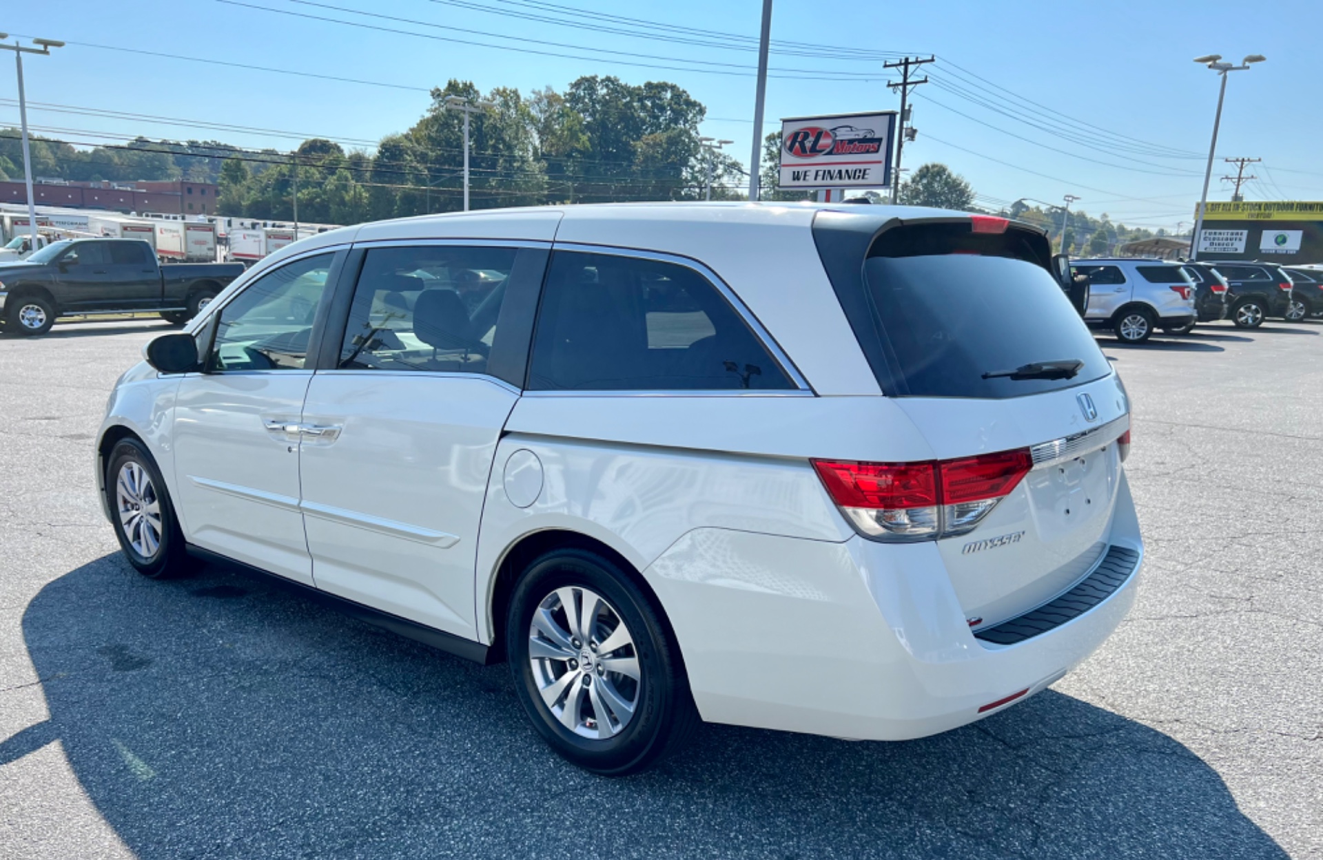 2015 Honda Odyssey EX-L photo 3