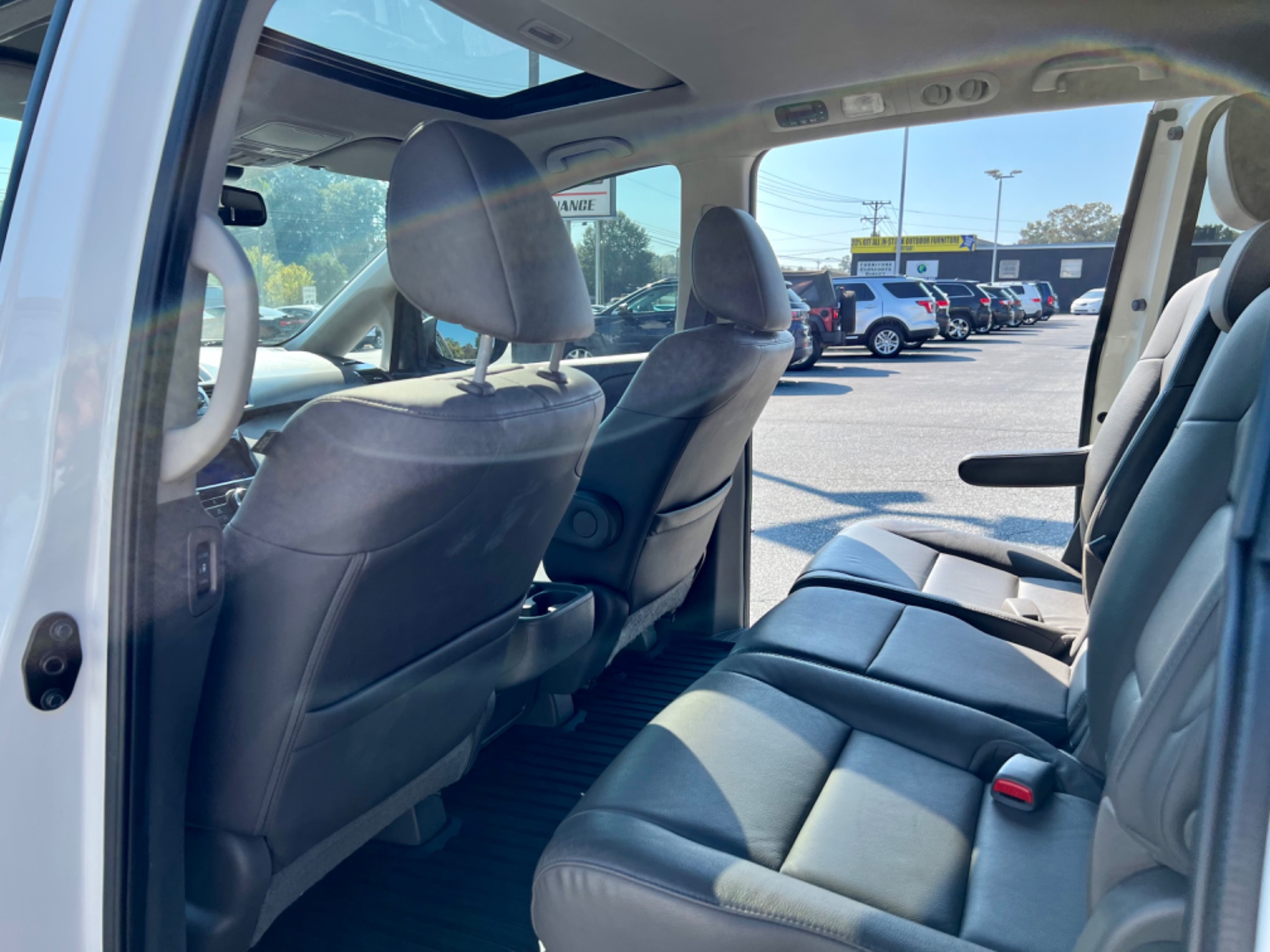 2015 Honda Odyssey EX-L photo 7