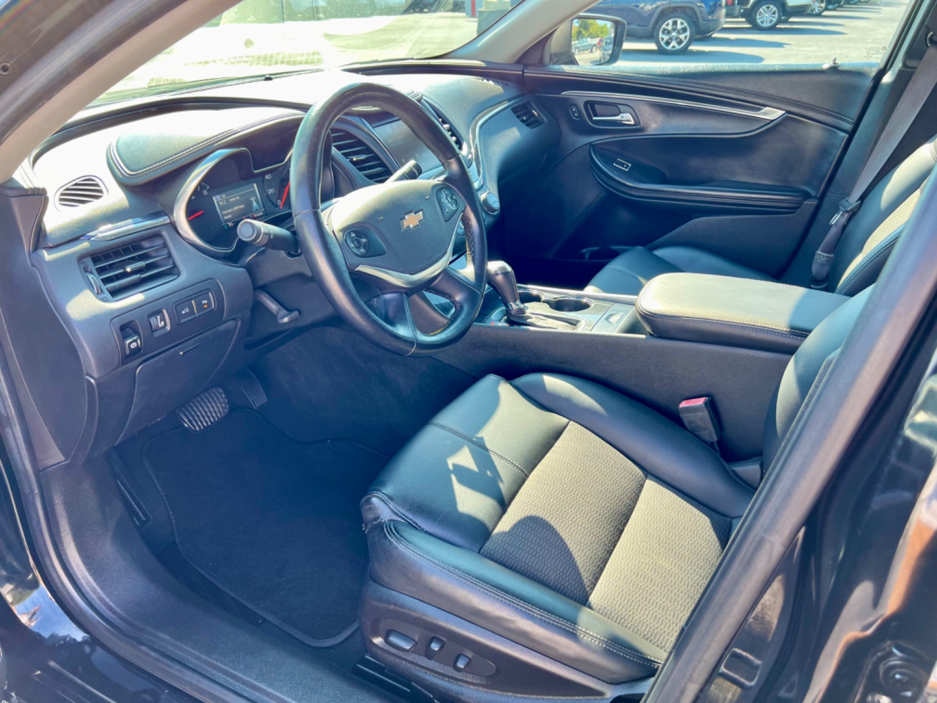 2016 Chevrolet Impala 1LT photo 6