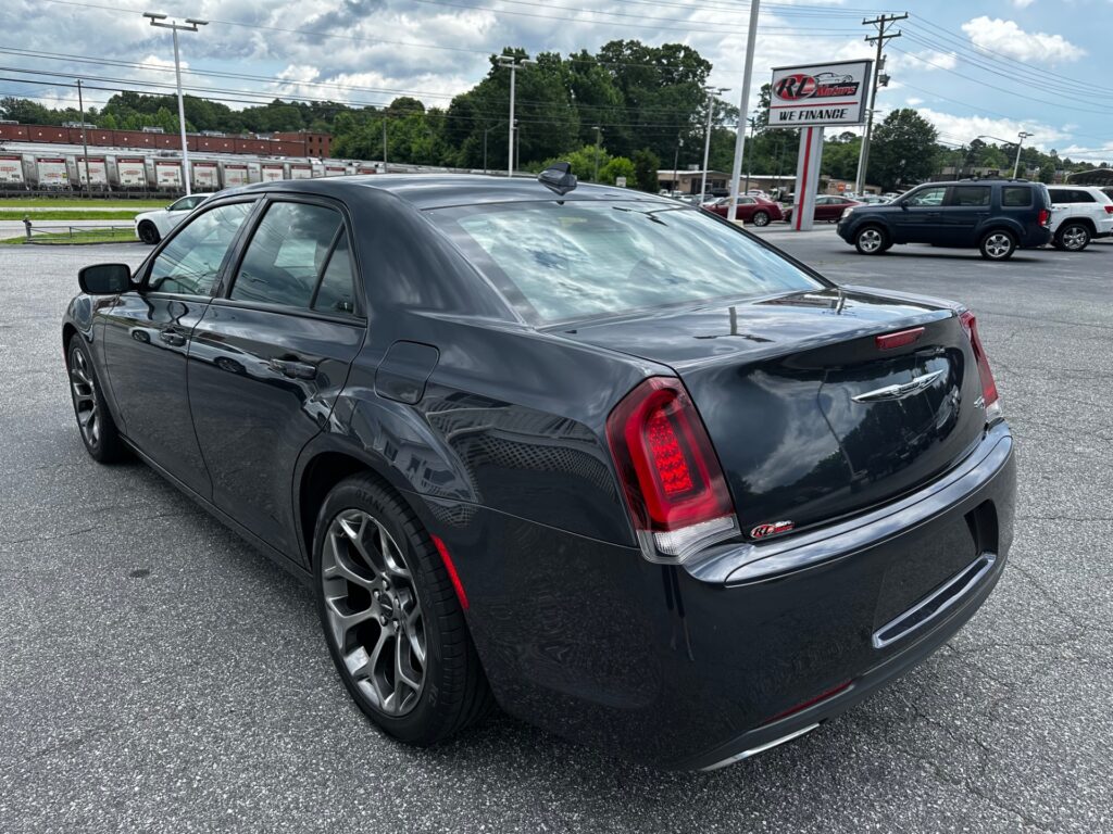 2017 CHRYSLER 300 300S