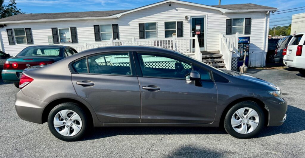 2013 HONDA CIVIC SDN LX