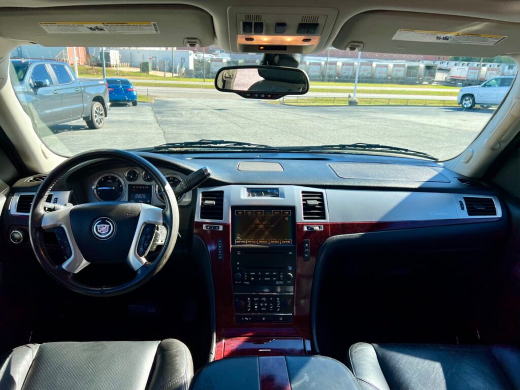 2009 CADILLAC ESCALADE