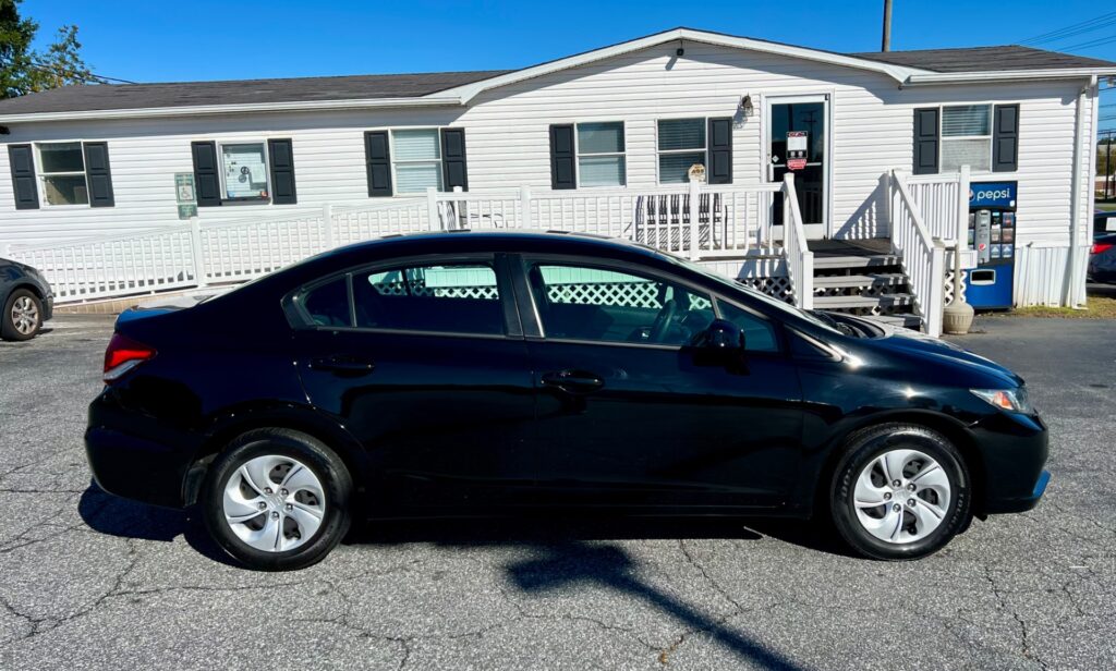 2013 HONDA CIVIC SDN LX