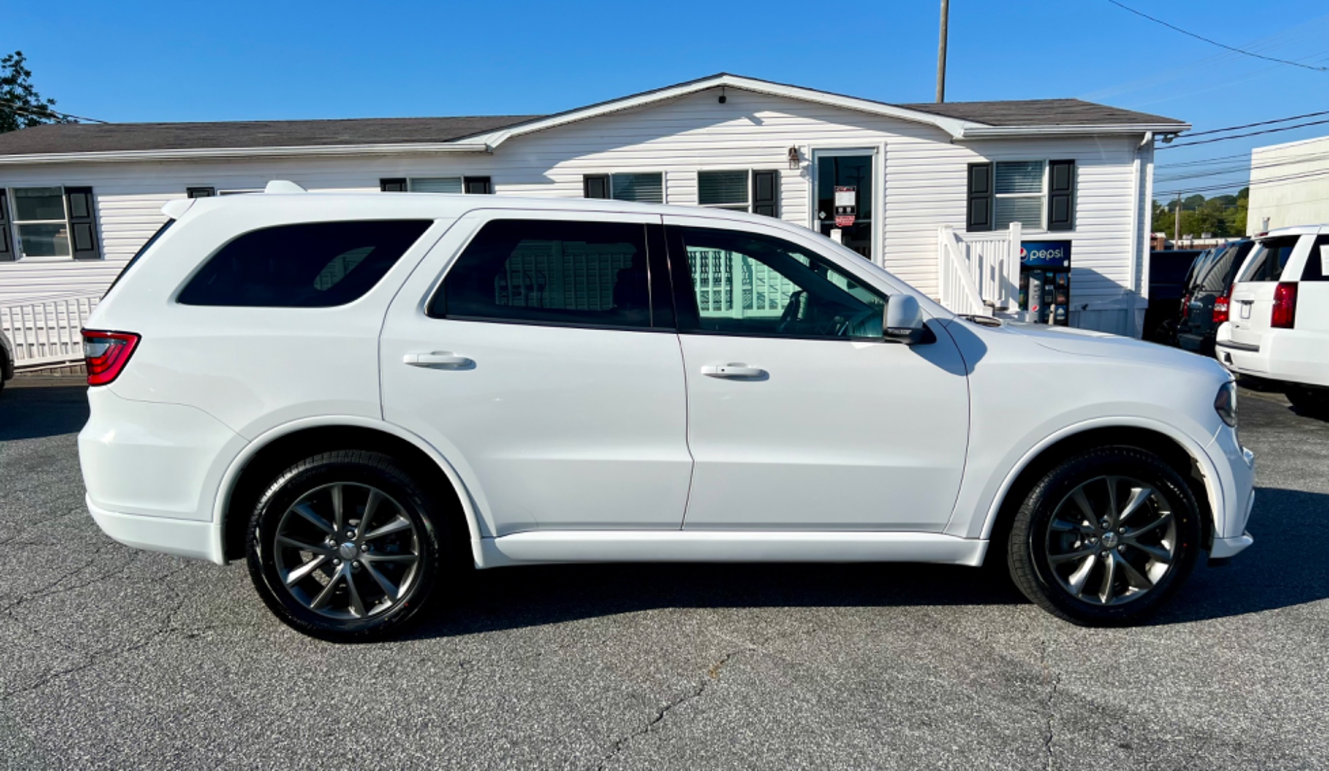 2017 Dodge Durango GT photo 4