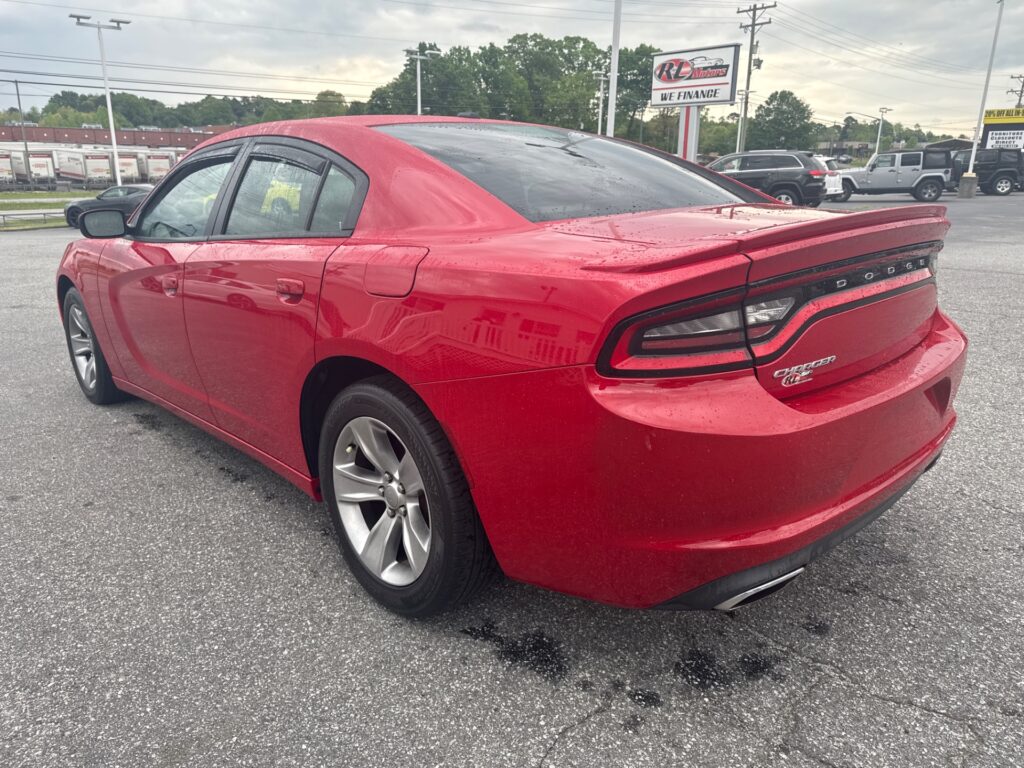 2015 DODGE CHARGER SE