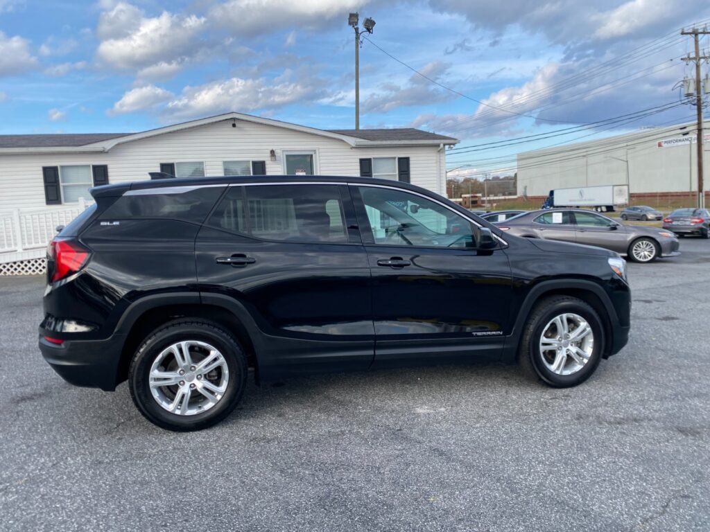 2020 GMC TERRAIN SLE