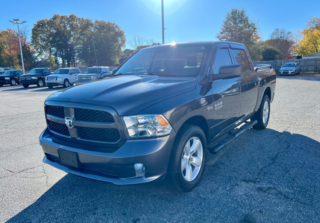 2015 RAM 1500 EXPRESS