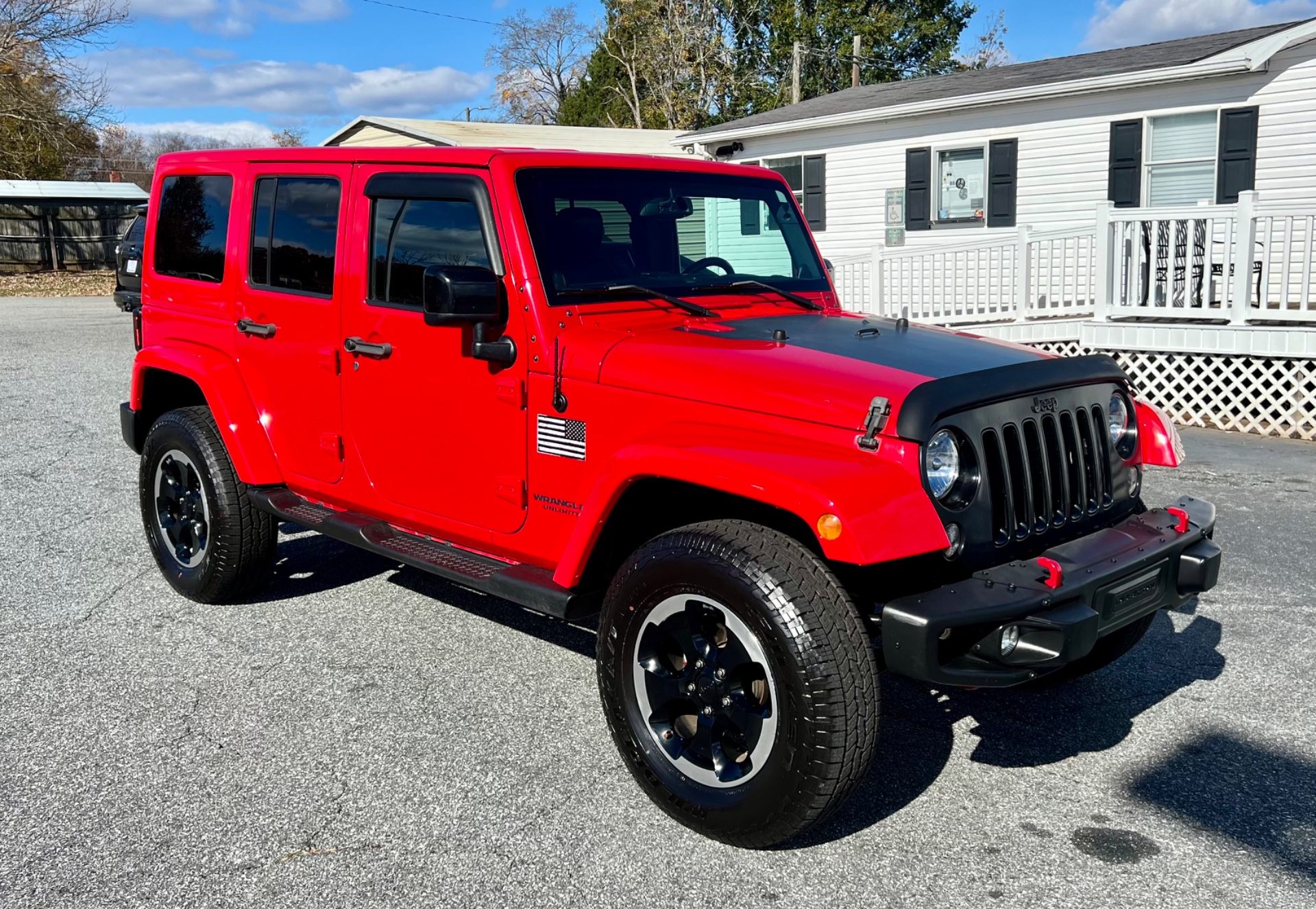 2014 Jeep Wrangler Unlimited Sahara's photo