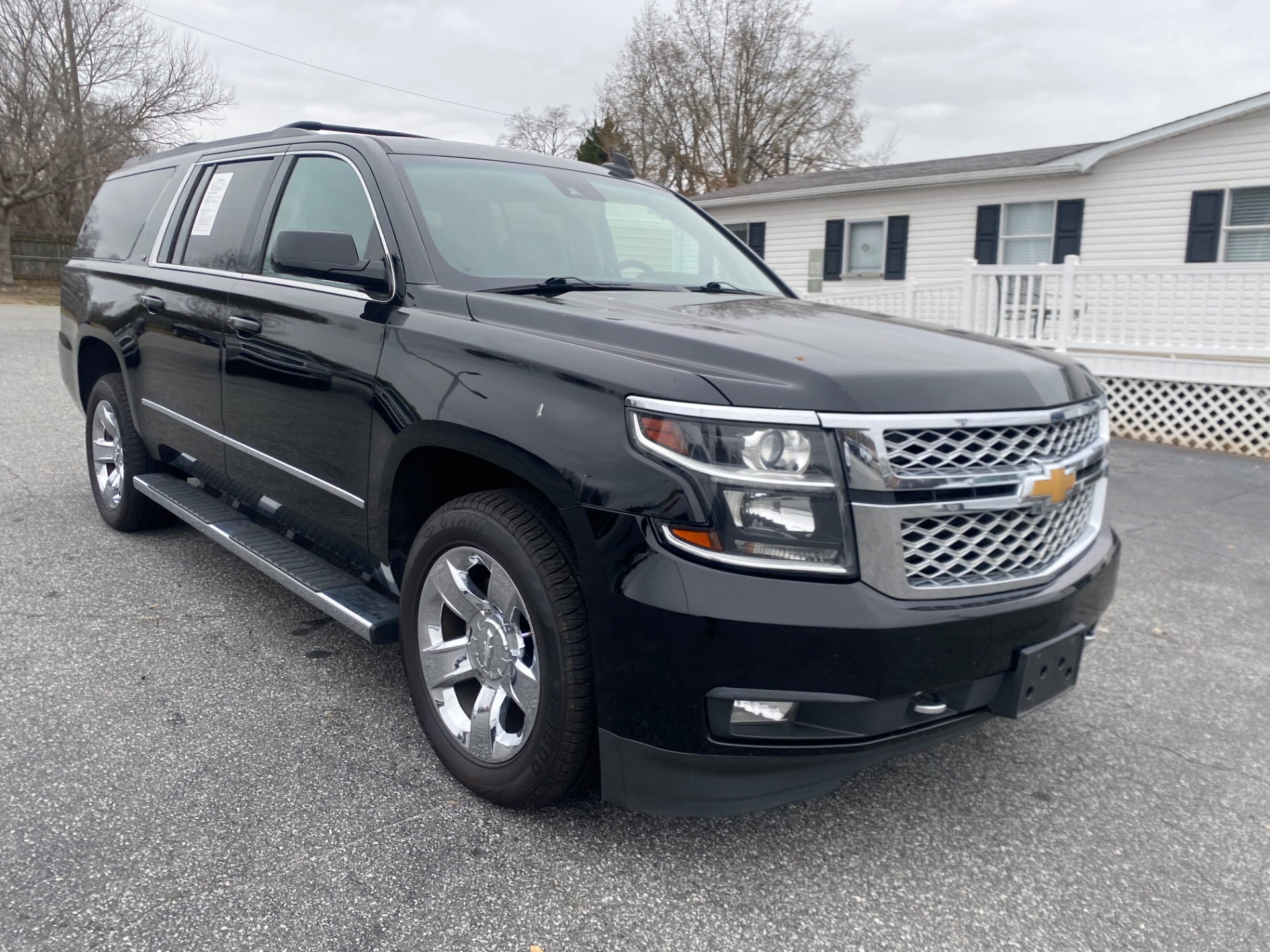 2017 Chevrolet Suburban LT