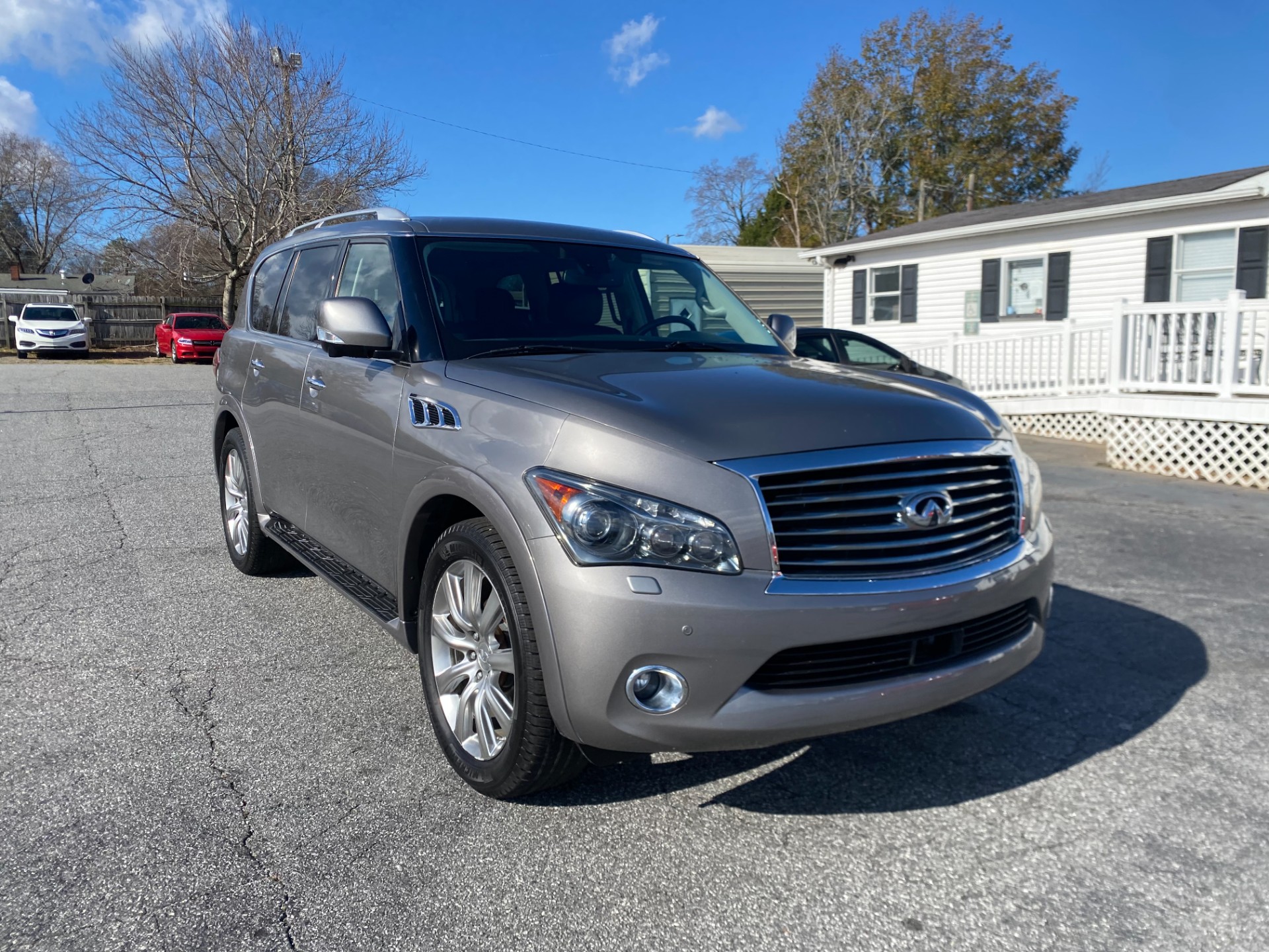 2012 INFINITI QX 56
