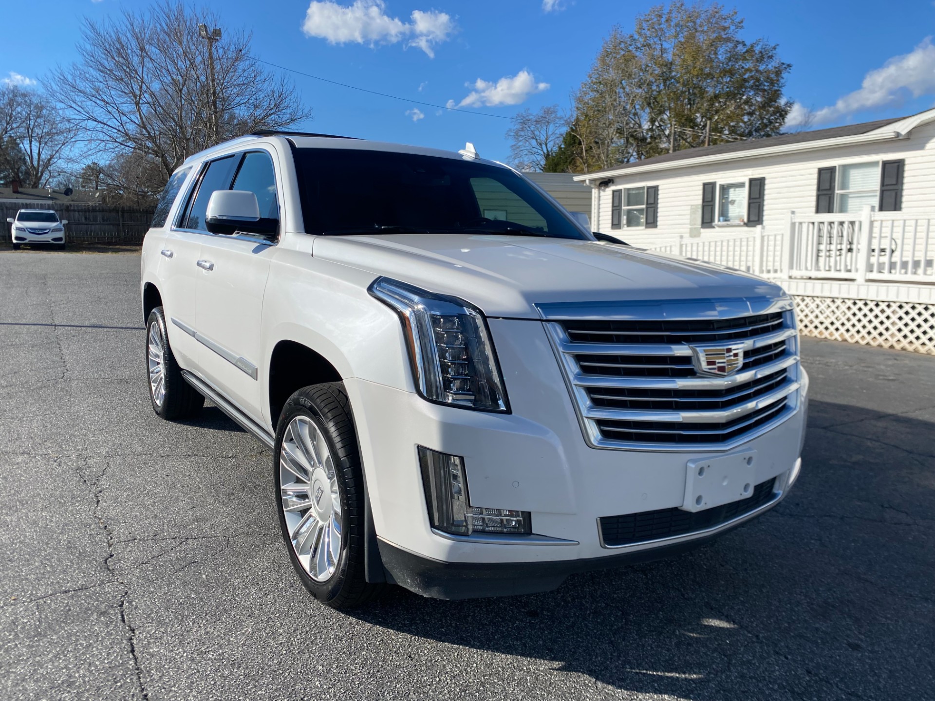 2016 Cadillac Escalade Platinum's photo