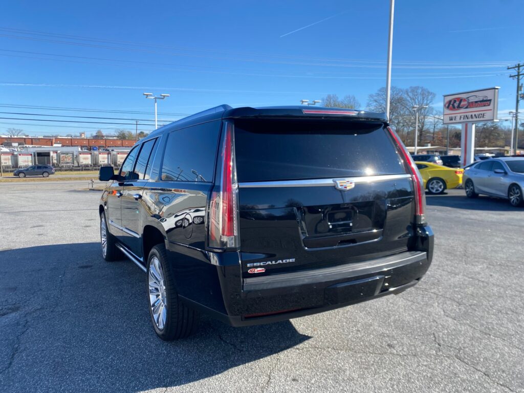 2017 CADILLAC ESCALADE ESV PLATINUM