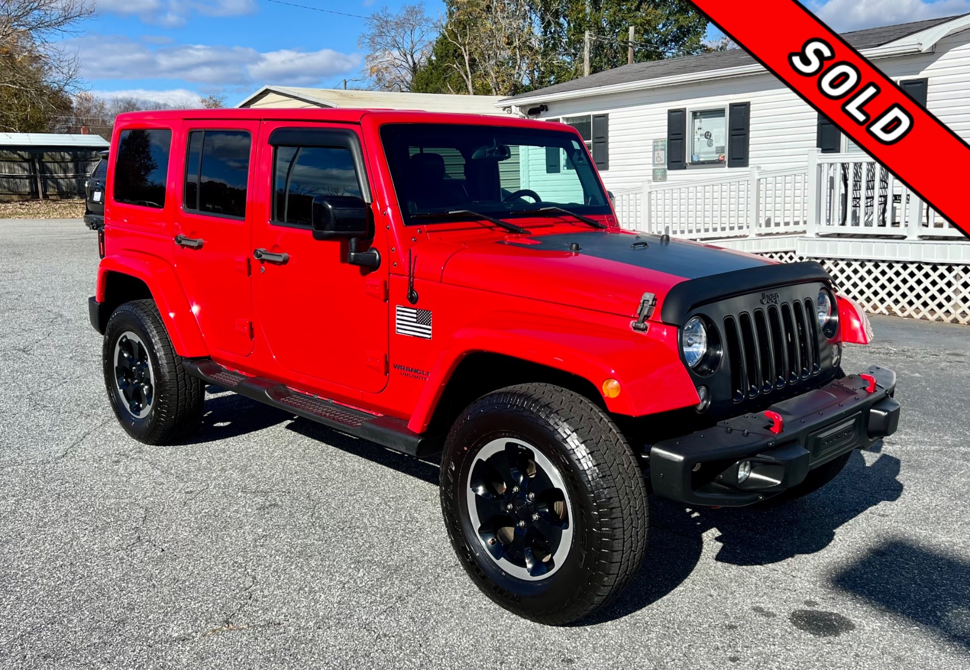 2014 Jeep Wrangler Unlimited Sahara's photo