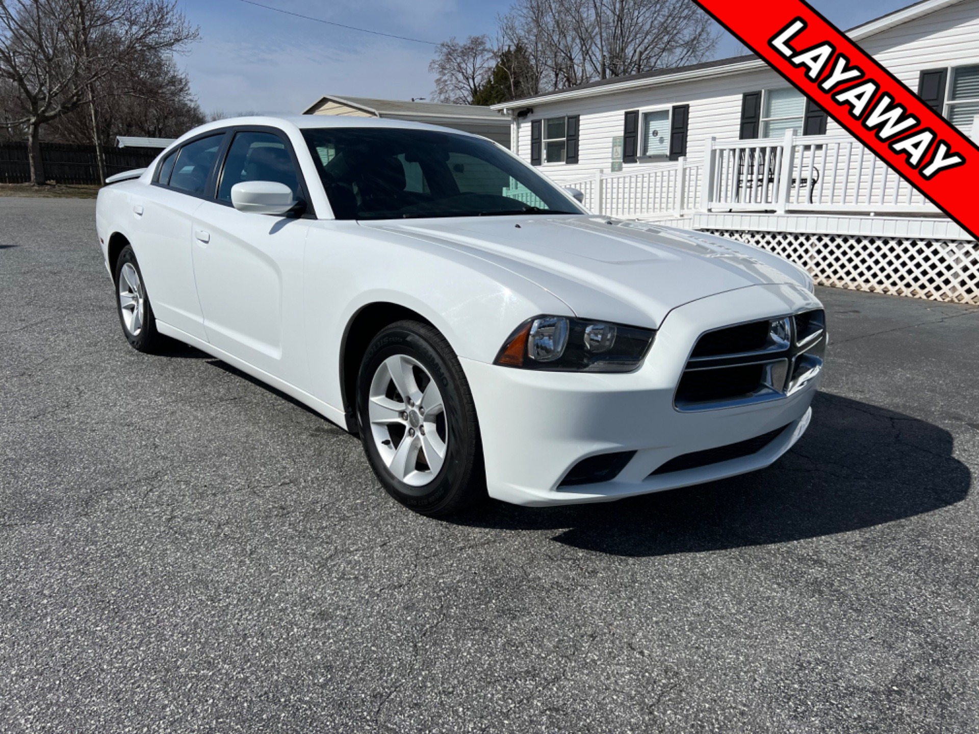 2014 Dodge Charger SE's photo