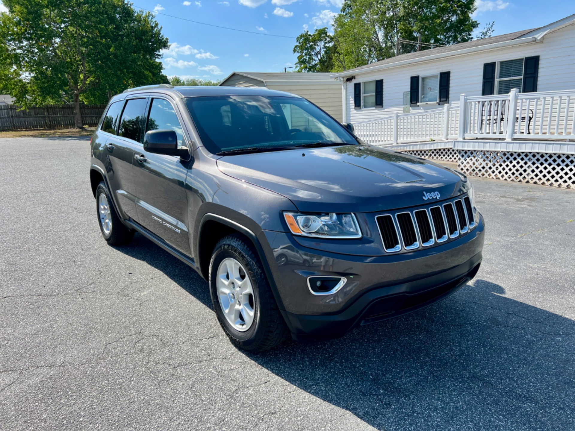 2015 Jeep Grand Cherokee Laredo
