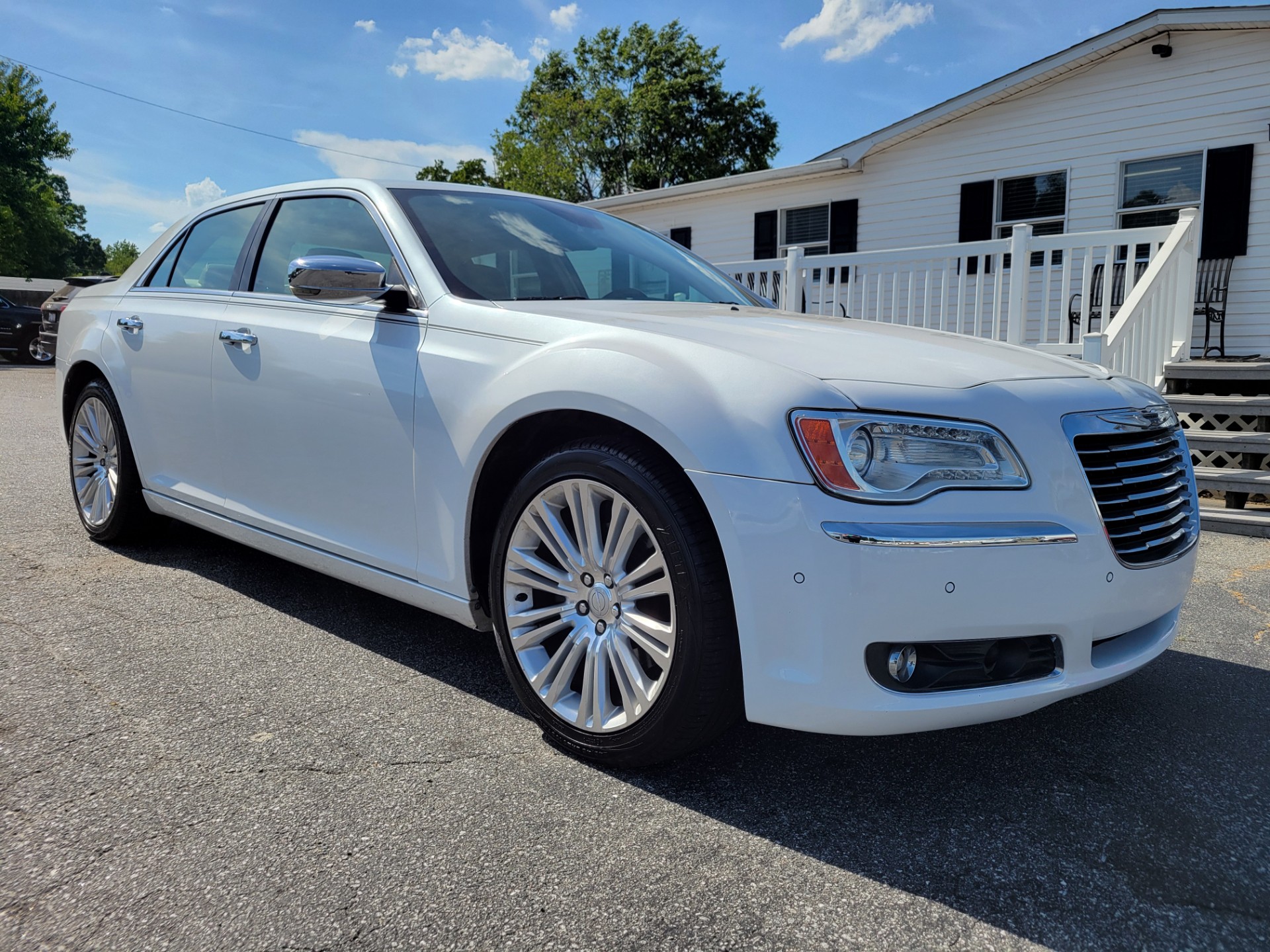 2011 Chrysler 300 C HEMI's photo