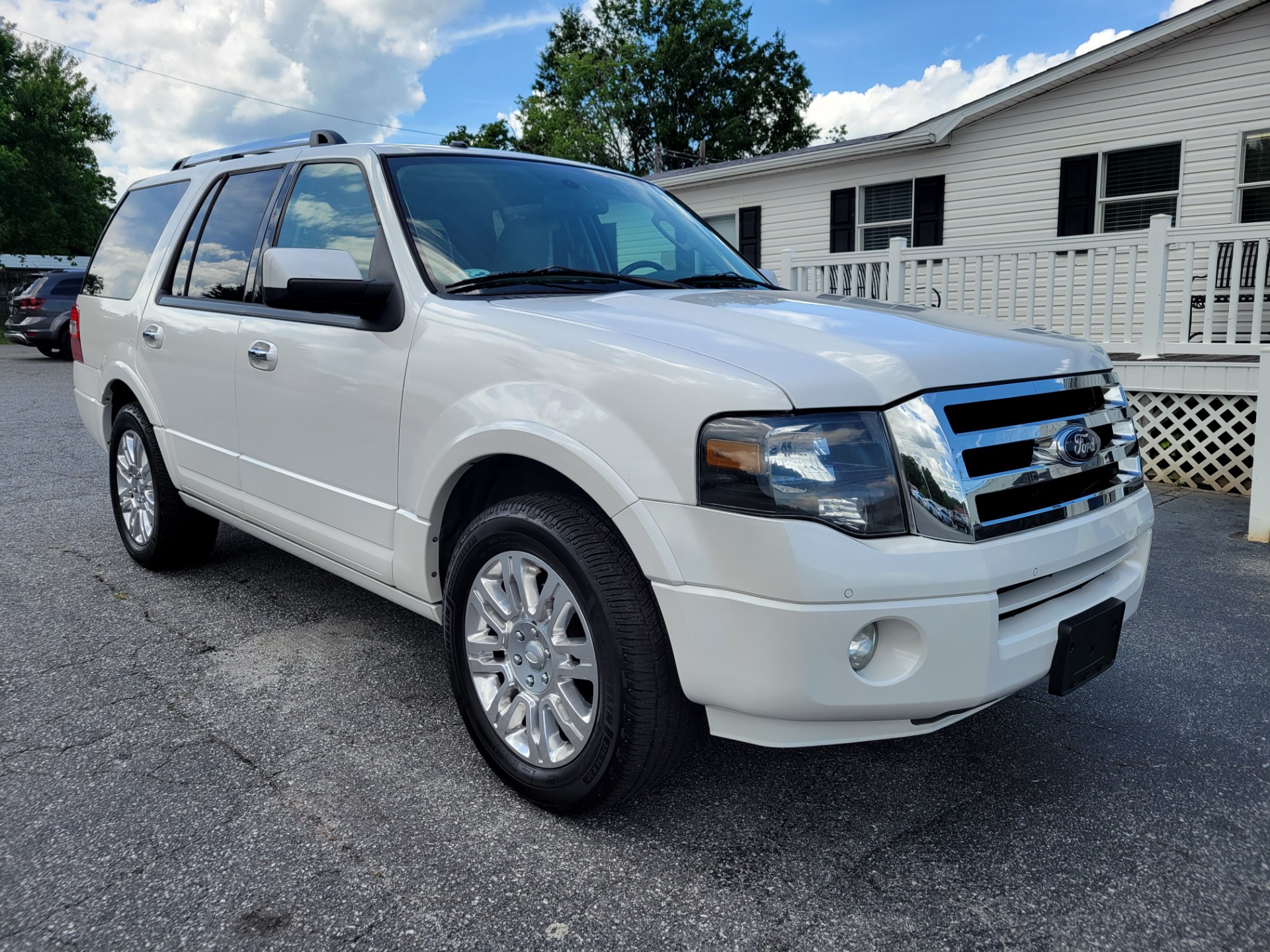2012 Ford Expedition's photo