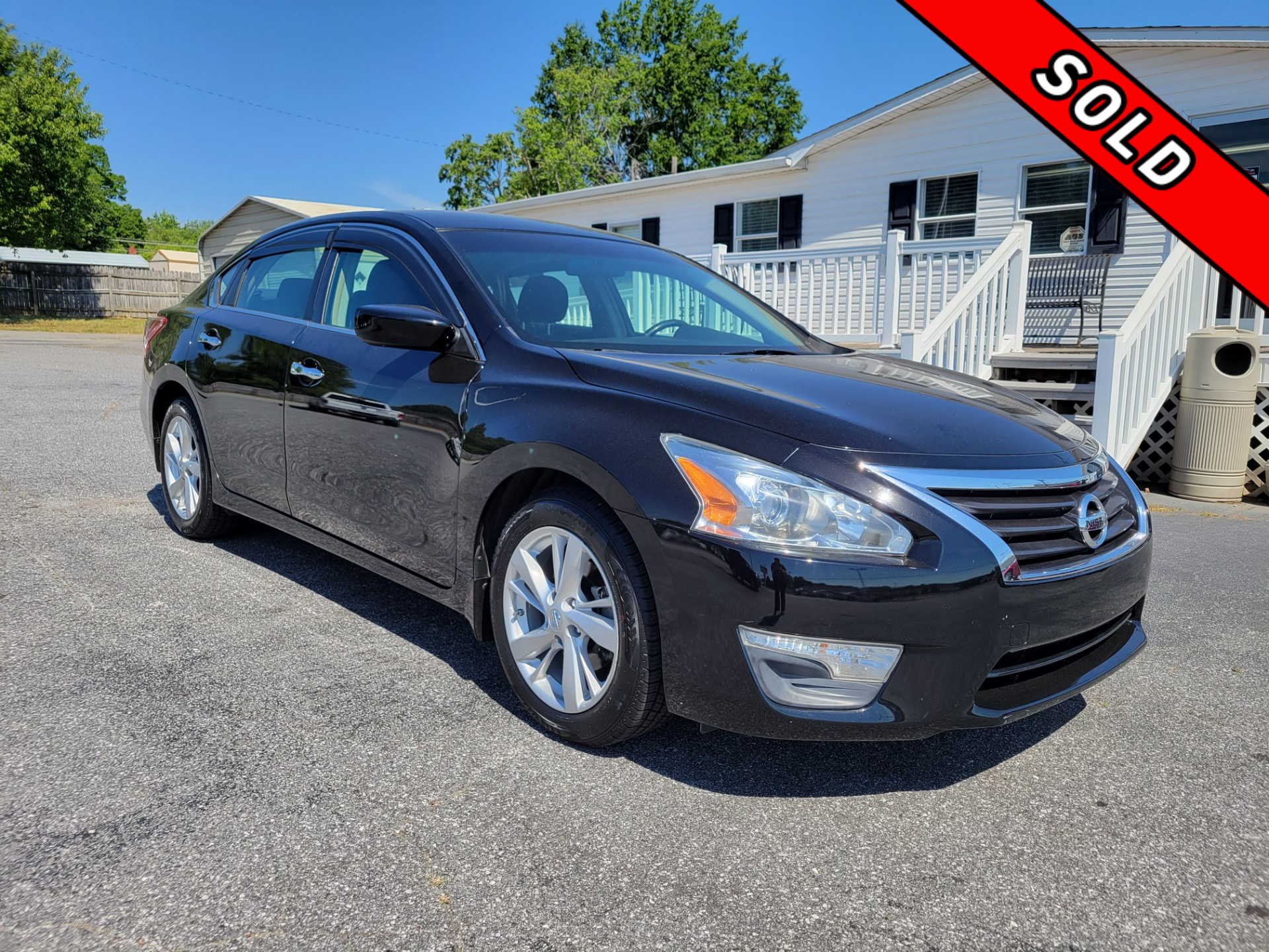 2013 Nissan Altima 2.5 SV CVT's photo