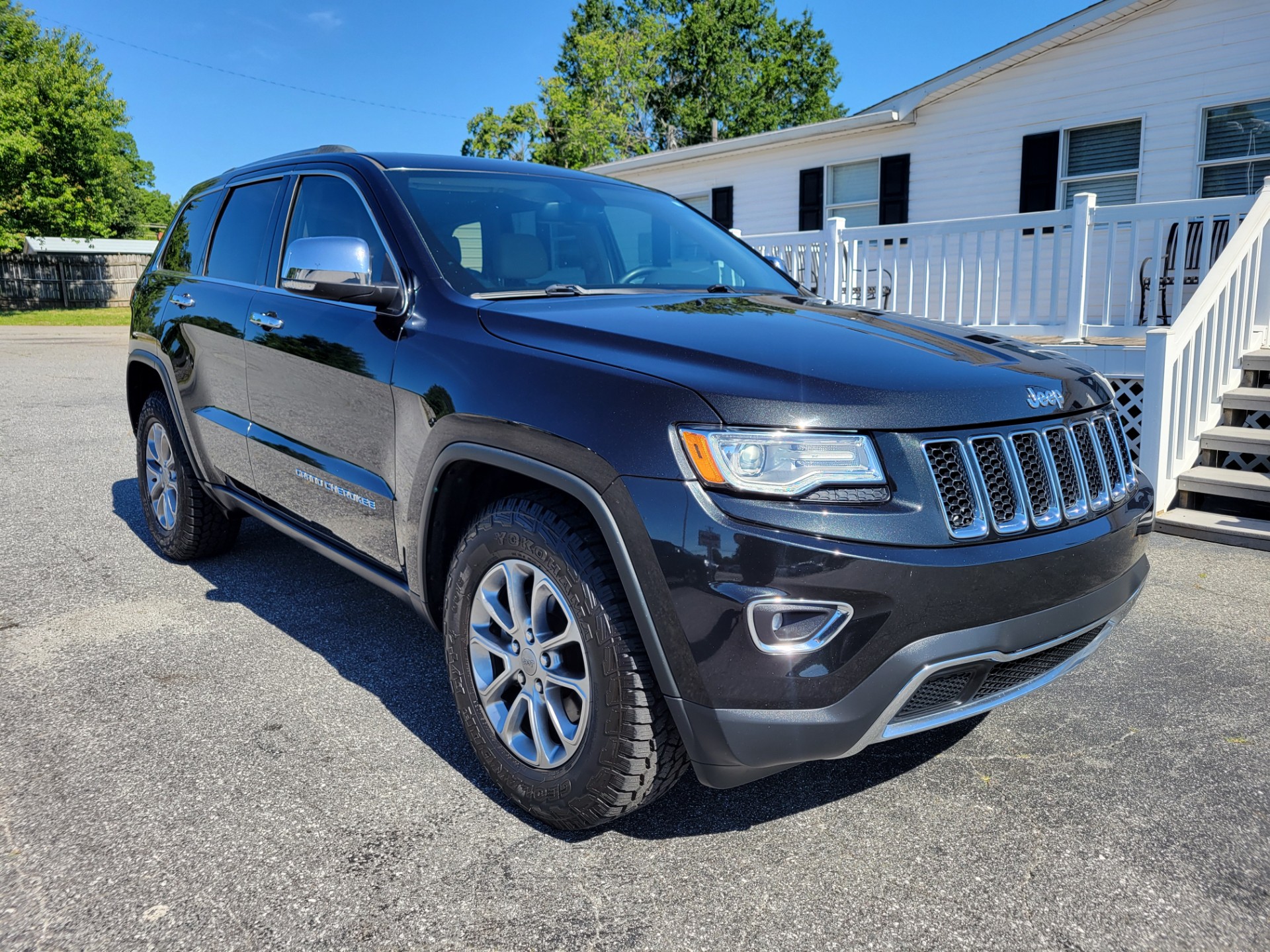 2015 Jeep Grand Cherokee Limited 4WD's photo